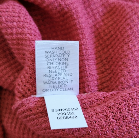 J•Jill Textured Open Shoulder Sweater - Picture 7 of 15